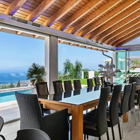 Karat Villa Ambassador * Costa Adeje (Tenerife)